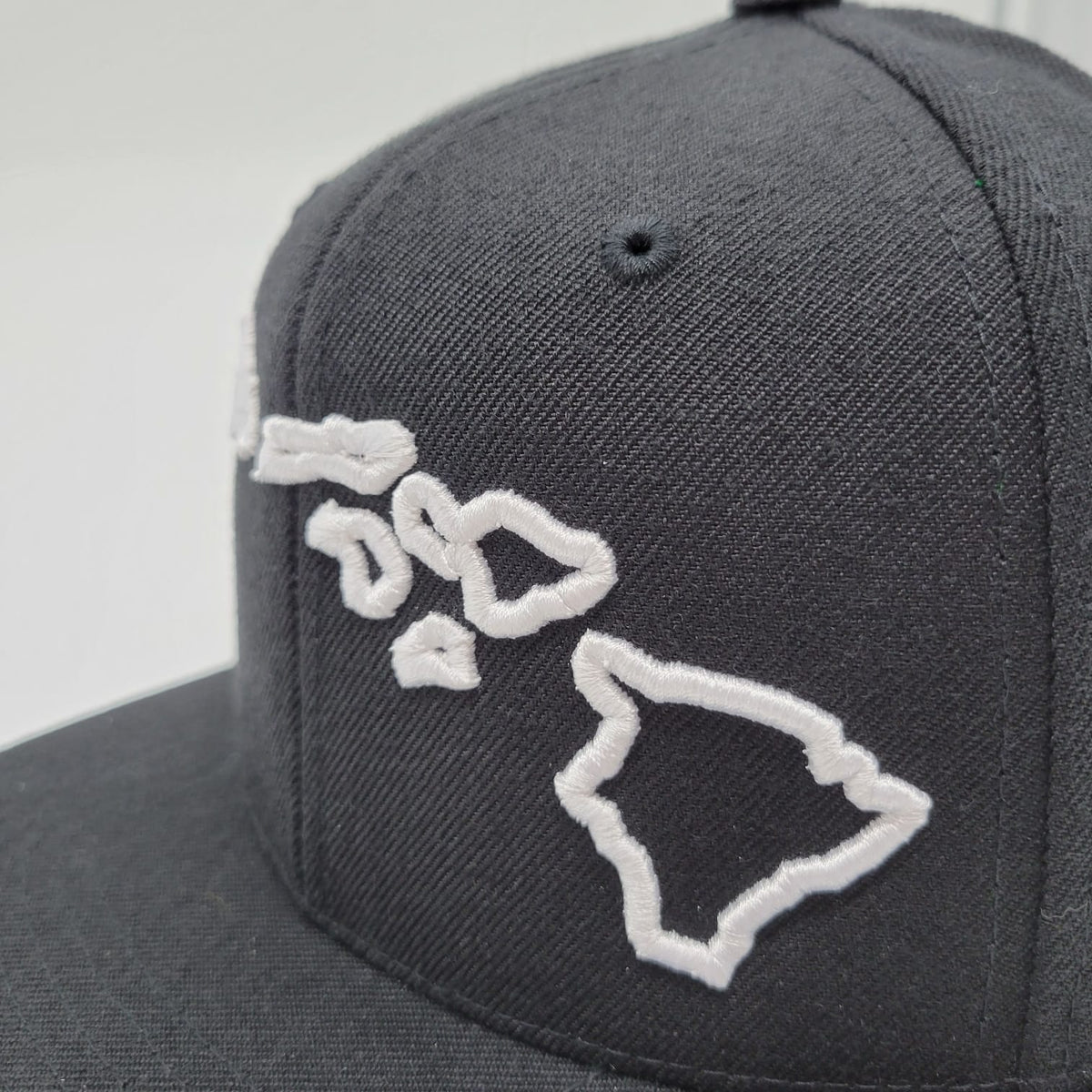 Pop-Up Mākeke - Route 99 - 3D Hawaii Islands Snapback Hat in Black - Close Up