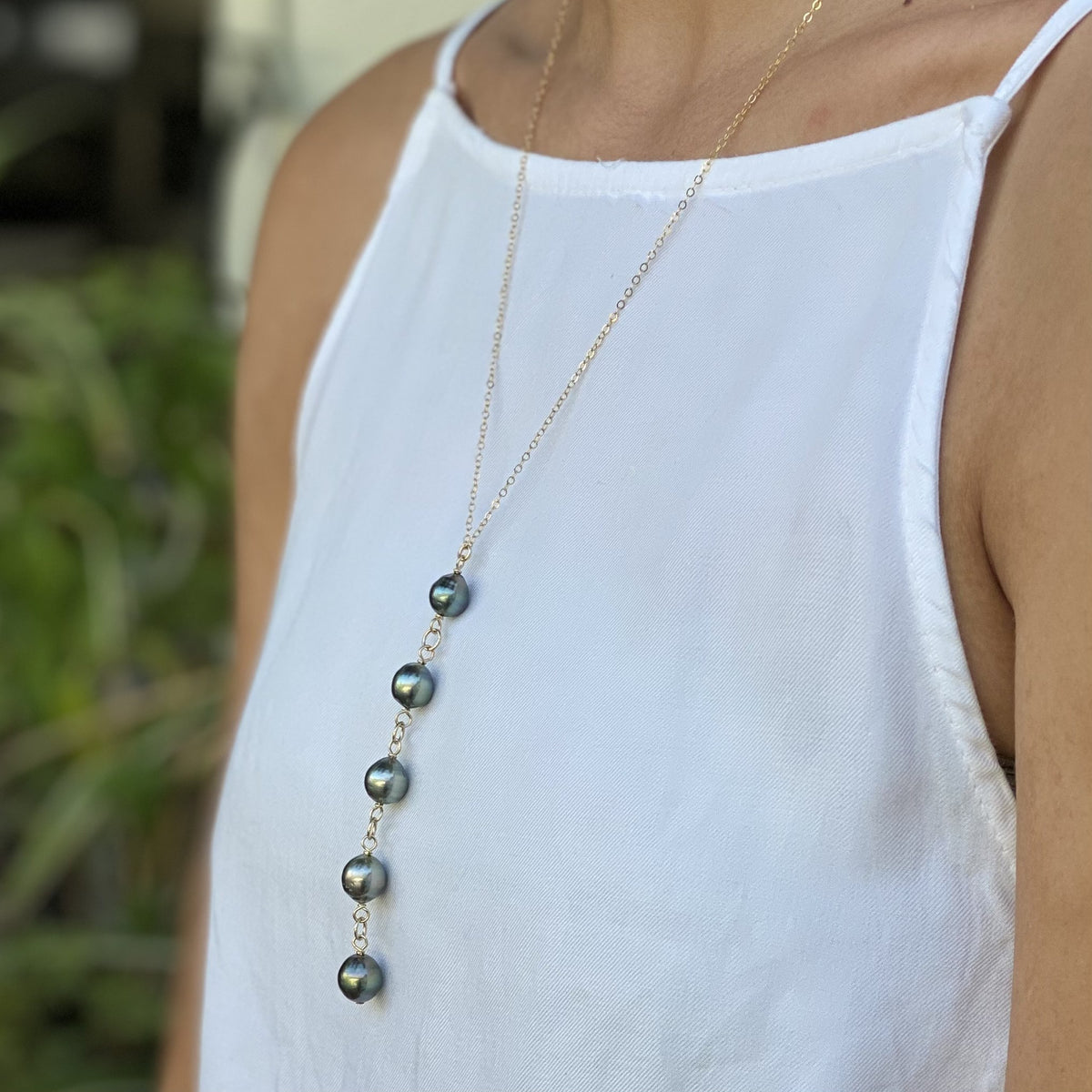 Pop-Up Mākeke - Stacey Lee Designs - Bora Bora 14K Gold Fill Necklace - Side View