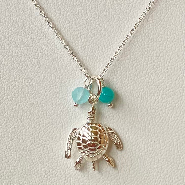 Pop-Up Mākeke - Stacey Lee Designs - Honu Hawaiian Necklace