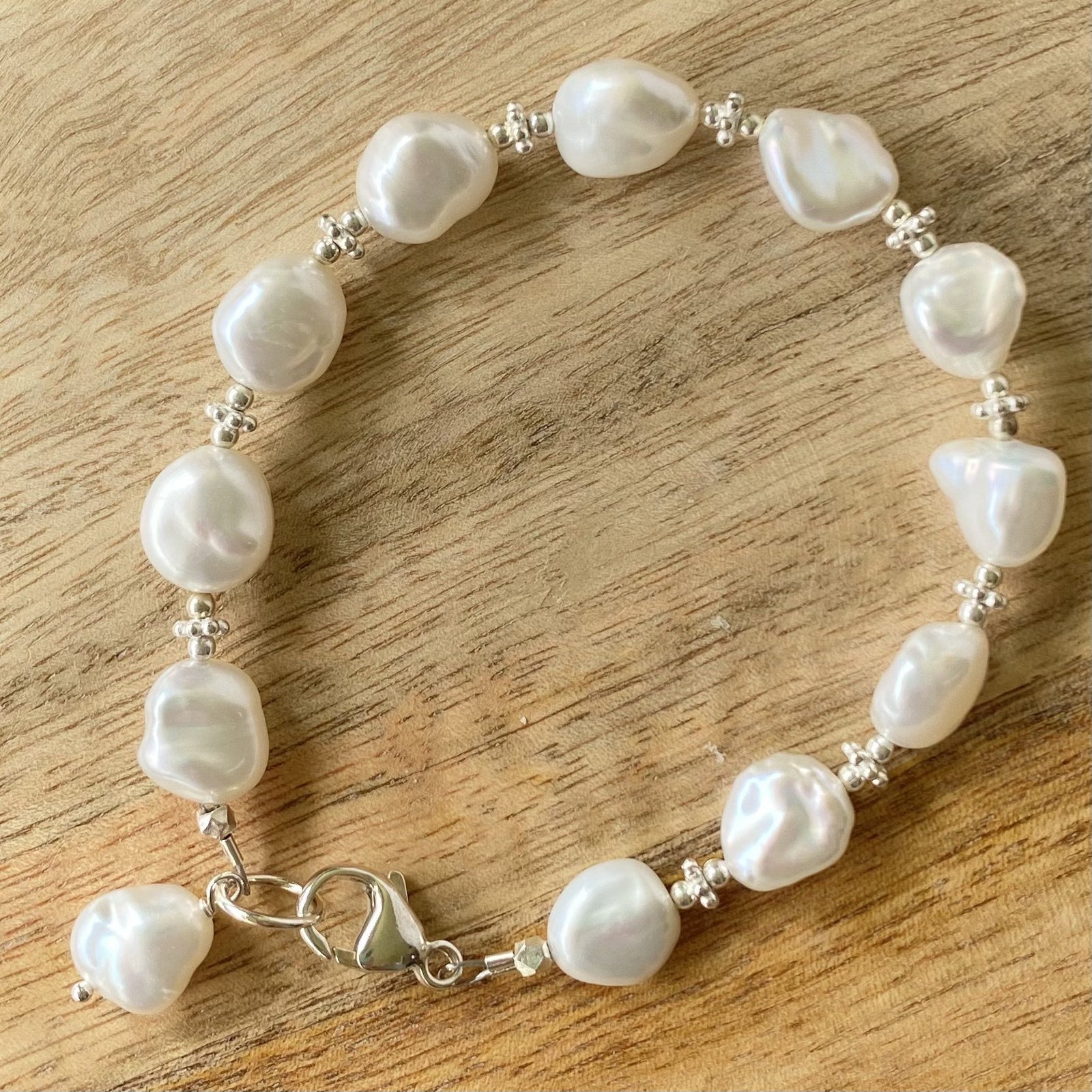 Pop-Up Mākeke - Stacey Lee Designs - Reina Keshi Pearl Bracelet