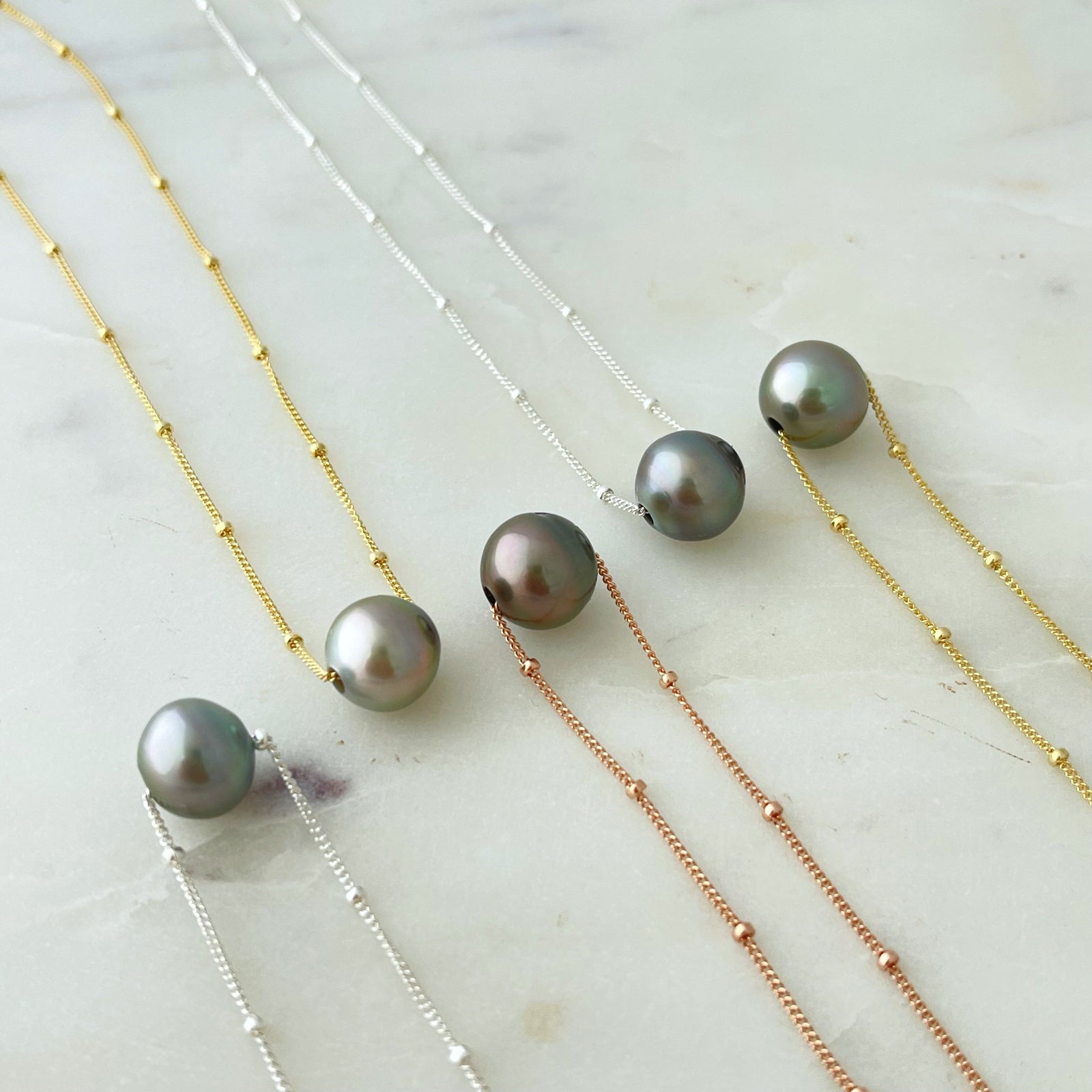 Pop-Up Mākeke - Te Hotu Mana Creations - Tahitian Sliding Pearl Yellow Gold-Filled Necklace - Pearl Sizes