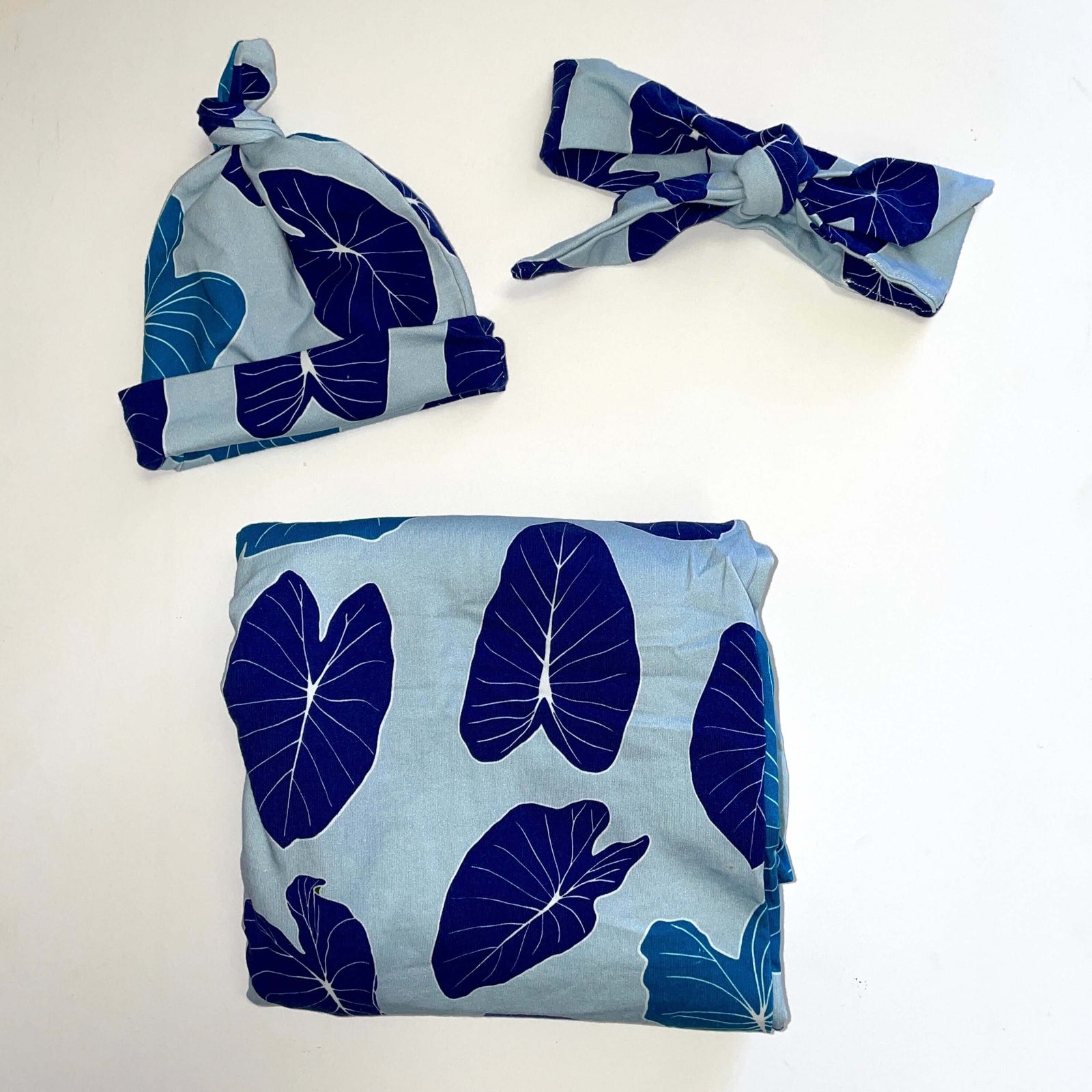 Pop-Up Mākeke - The Keiki Department - Aloha Baby Gift Set - Blue Kalo