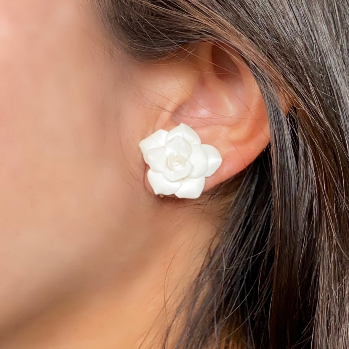 Gardenia Stud (CLIP)