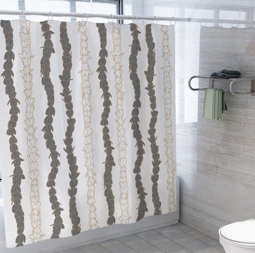 Hinahina (Gray) Pīkake Lei Shower Curtain