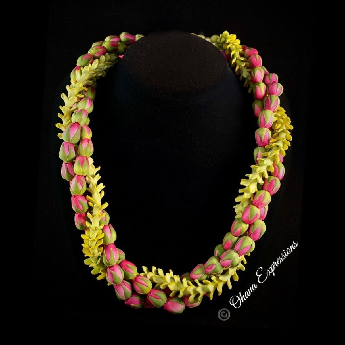 Lokelani Rosebud Lei - 25in